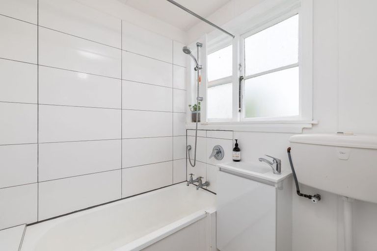 Photo of property in 8 Gleig Place, Spreydon, Christchurch, 8024