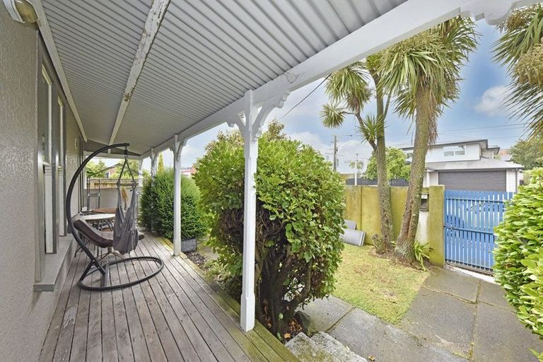 Photo of property in 22 Dickens Street, Addington, Christchurch, 8024