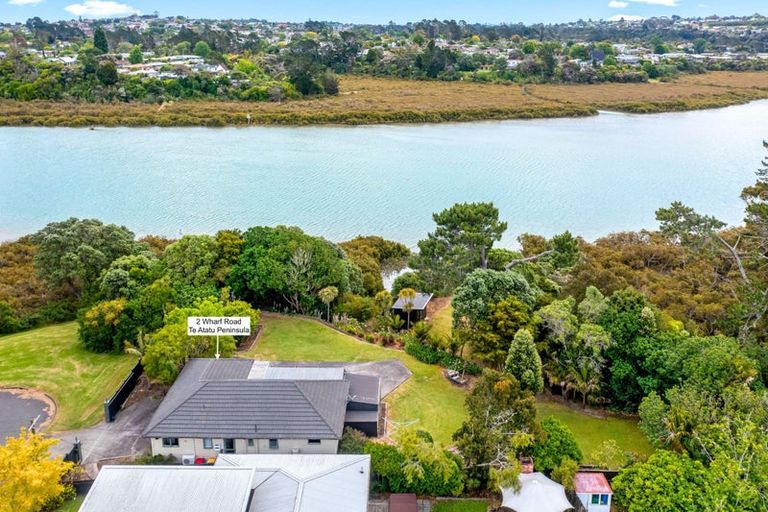 Photo of property in 2 Wharf Road, Te Atatu Peninsula, Auckland, 0610