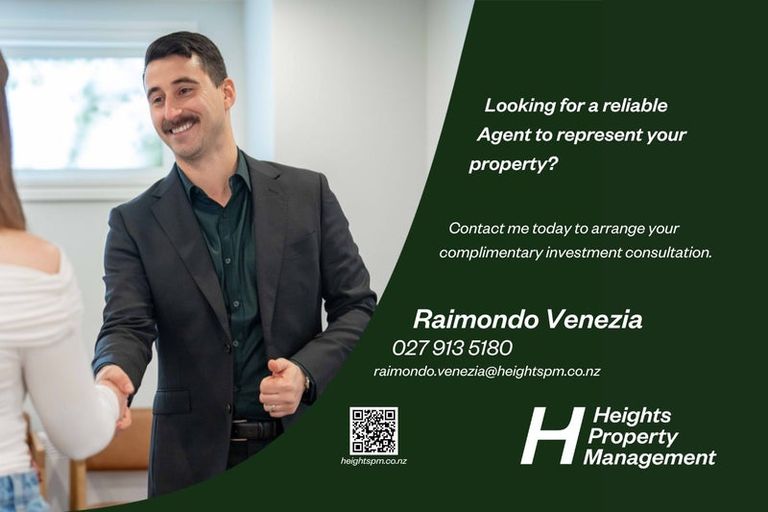 Photo of property in 2 Hononga Lane, Northcote, Auckland, 0627