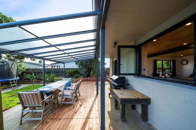 Photo of property in 164 Tukapa Street, Westown, New Plymouth, 4310