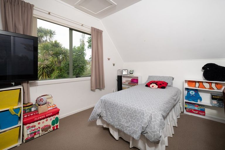 Photo of property in 1/39 Vina Place, Massey, Auckland, 0614