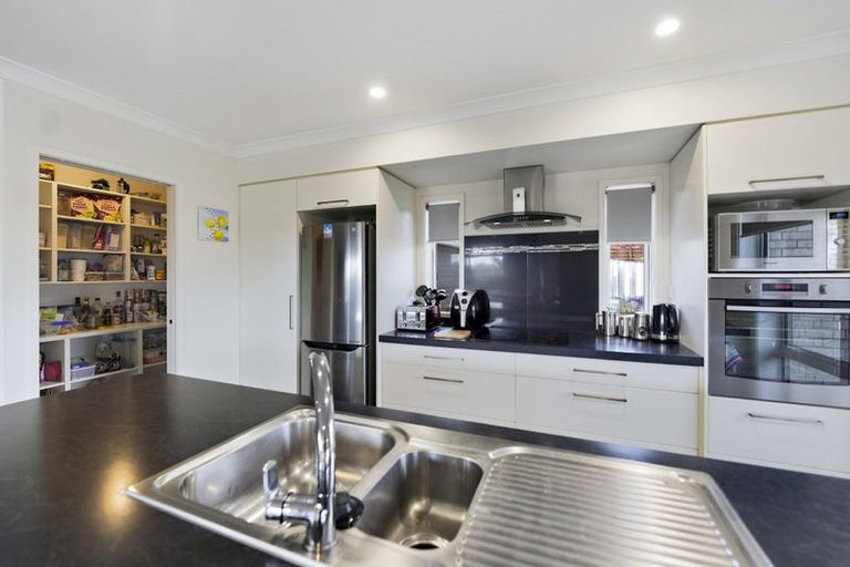 Photo of property in 66 Waterside Drive, Pyes Pa, Tauranga, 3112
