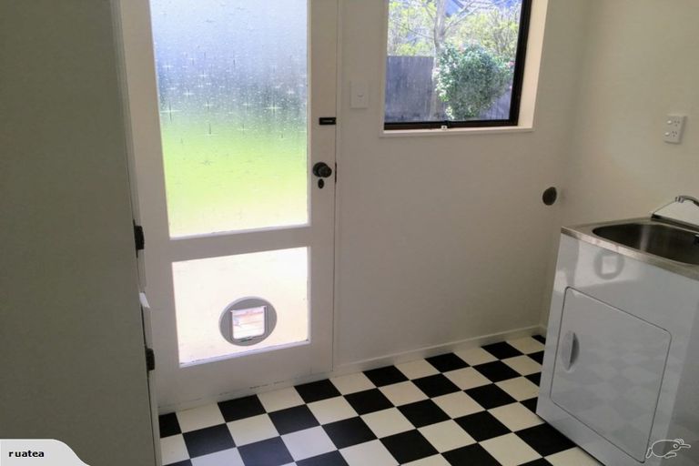 Photo of property in 5 Linda Place, Saint Johns Hill, Whanganui, 4501