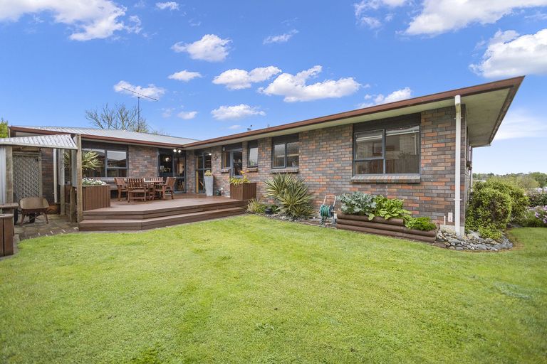 Photo of property in 203 Taylor Avenue, Te Awamutu, 3800