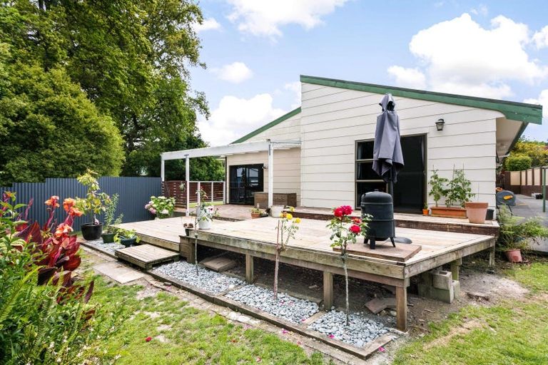 Photo of property in 2 Magnolia Street, Outer Kaiti, Gisborne, 4010