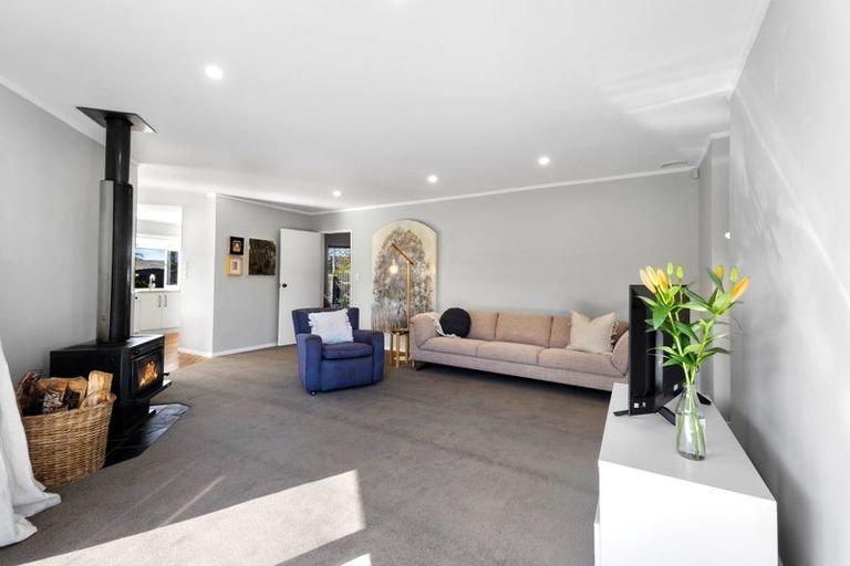 Photo of property in 75 Totara Drive, Pukete, Hamilton, 3200