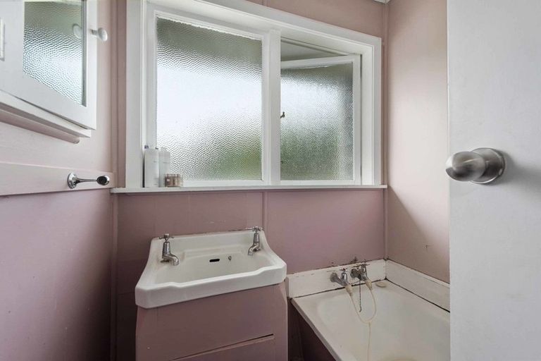 Photo of property in 4 Joseph Grove, Elderslea, Upper Hutt, 5018