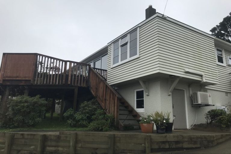 Photo of property in 58 Bould Street, Johnsonville, Wellington, 6037