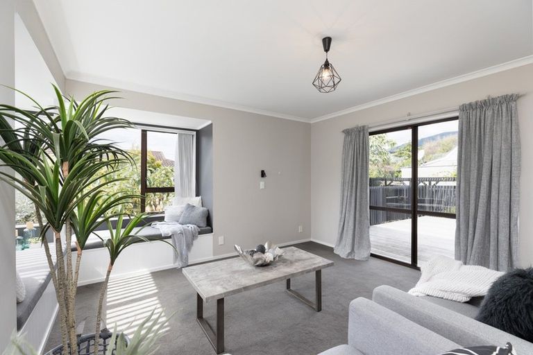 Photo of property in 6 Byron Place, Stoke, Nelson, 7011