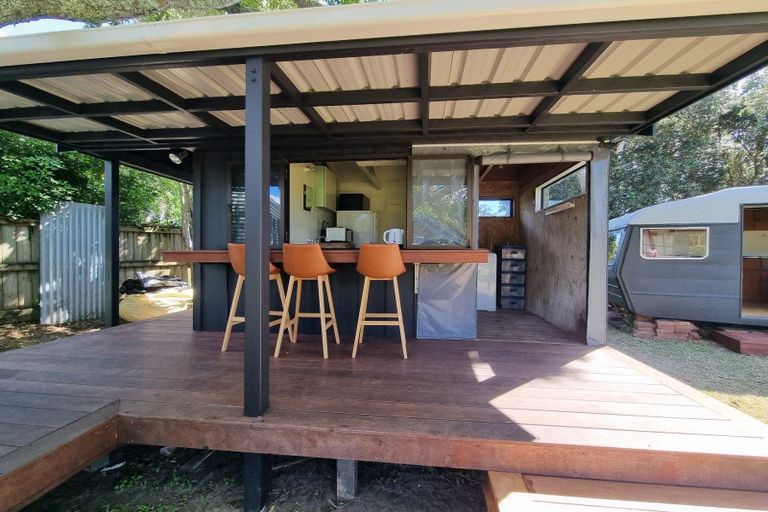 Photo of property in 106 Karaka Place, Matarangi, Whitianga, 3592