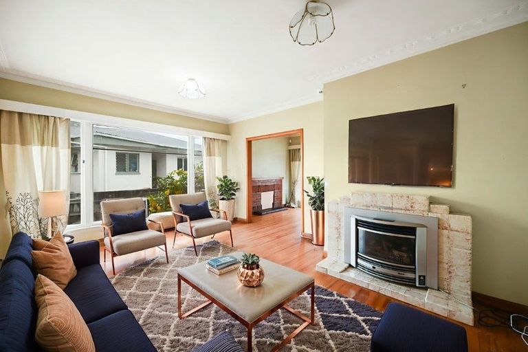 Photo of property in 281 Cambridge Road, Hillcrest, Hamilton, 3216