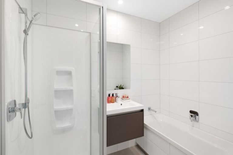 Photo of property in 16 Orford Lane, Takanini, 2112