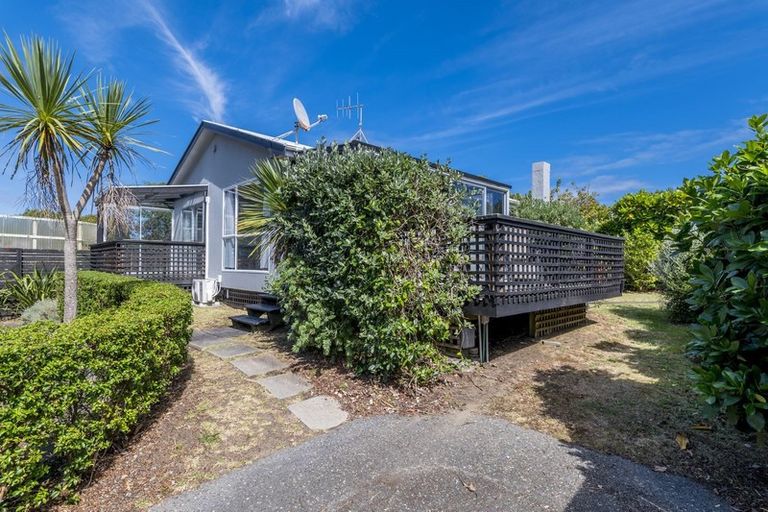 Photo of property in 78 Seaview Road, Paraparaumu Beach, Paraparaumu, 5032