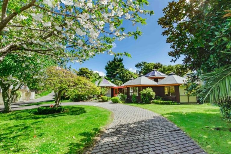 Photo of property in 76-78 Raumati Road, Raumati Beach, Paraparaumu, 5032