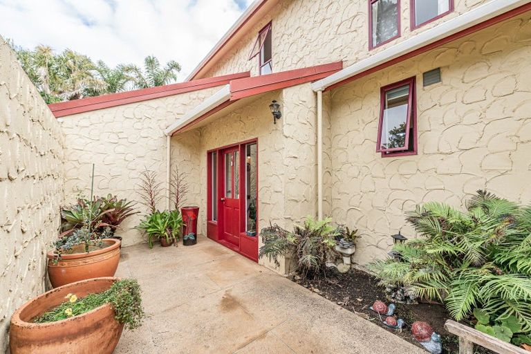 Photo of property in 25 Oakland Avenue, Saint Johns Hill, Whanganui, 4500