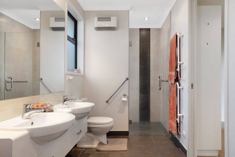 Photo of property in 28 Noble Johnston Drive, Katikati, 3129