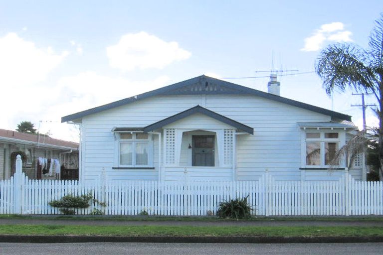 Photo of property in 2 Wrack Street, Kensington, Whangarei, 0112