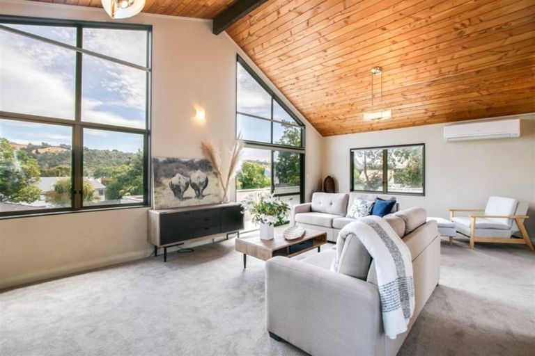 Photo of property in 5 Thurley Place, Bay View, Napier, 4104