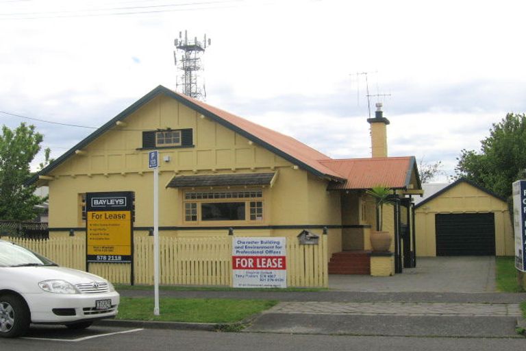 Photo of property in 21 Twelfth Avenue, Tauranga South, Tauranga, 3112