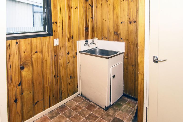 Photo of property in 34 River Road, Masterton, 5810