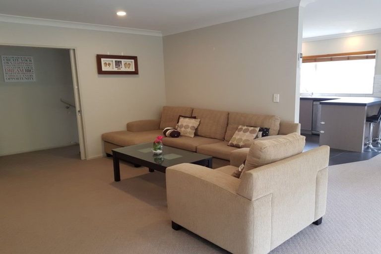 Photo of property in 49 Staithes Drive North, Whitby, Porirua, 5024