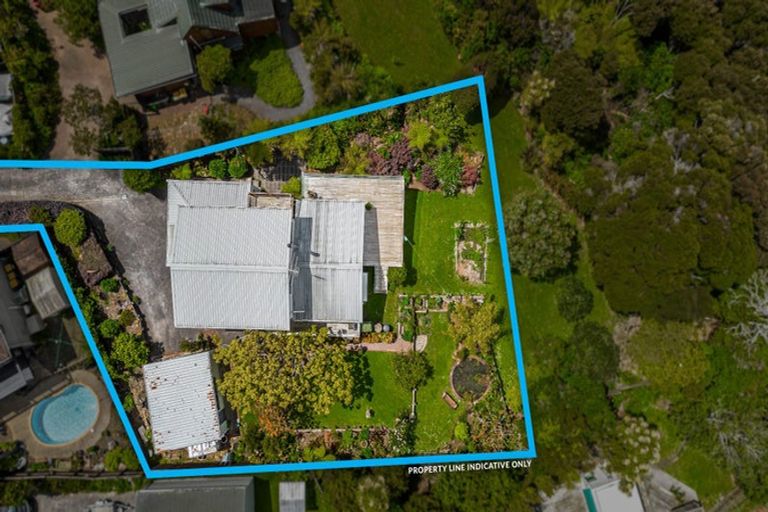 Photo of property in 143 West Harbour Drive, West Harbour, Auckland, 0618