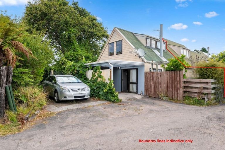 Photo of property in 5/66 Robinson Avenue, Holdens Bay, Rotorua, 3010
