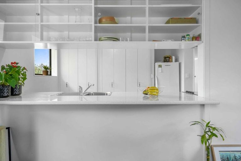 Photo of property in 1 Cambria Street, The Wood, Nelson, 7010