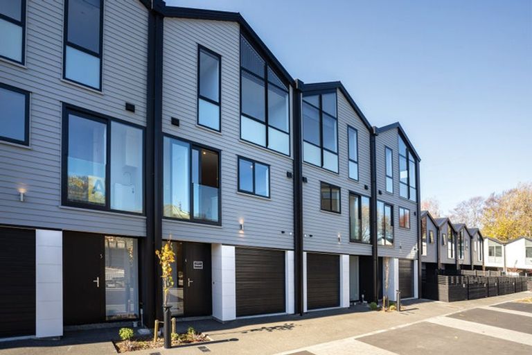 Photo of property in 6/27 Harewood Road, Papanui, Christchurch, 8053