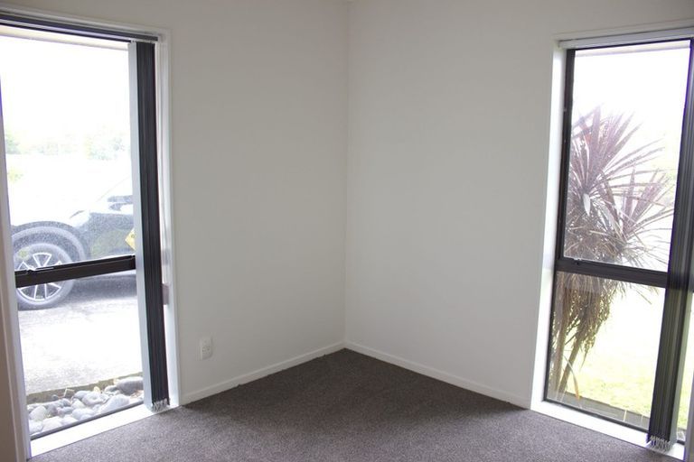 Photo of property in 1/25 Golfland Drive, Golflands, Auckland, 2013