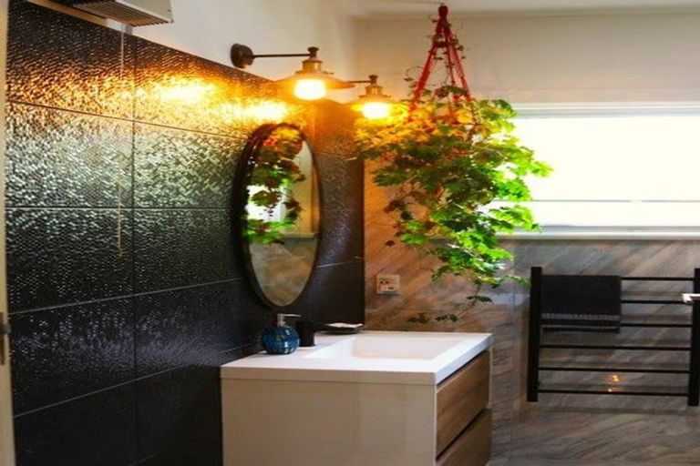 Photo of property in 261 Otipua Road, Highfield, Timaru, 7910