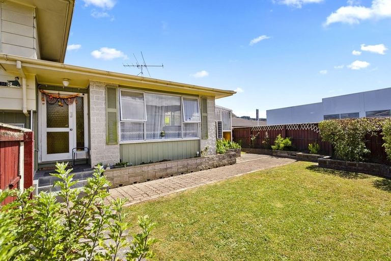 Photo of property in 1035b High Street, Avalon, Lower Hutt, 5011