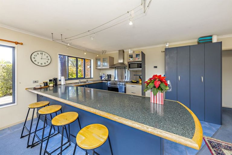 Photo of property in 6 Dawood Place, The Gardens, Auckland, 2105