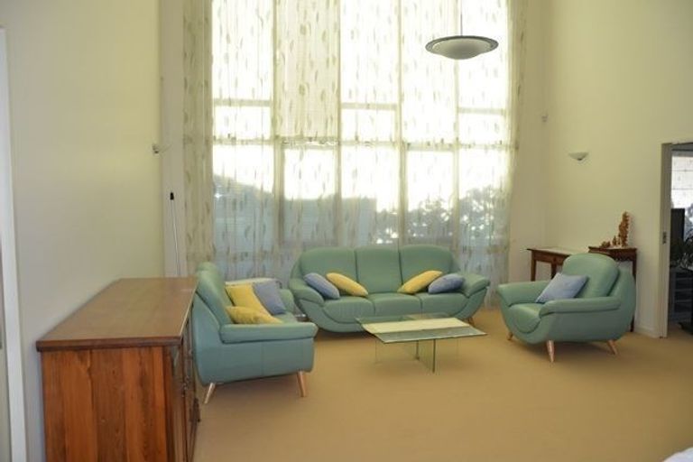 Photo of property in 32 Otara Street, Ilam, Christchurch, 8053