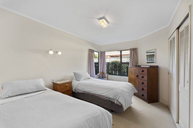 Photo of property in 274 Te Moana Road, Waikanae, 5036