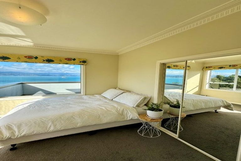 Photo of property in 102 Homebush Road, Khandallah, Wellington, 6035