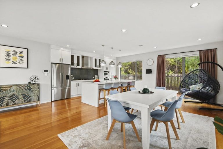 Photo of property in 21 Golden Morning Drive, Albany Heights, Auckland, 0632