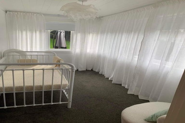 Photo of property in 41 Hillsborough Road, Hillsborough, Auckland, 1042