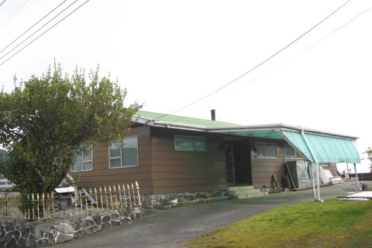 Photo of property in 36 Pitt Street, Runanga, 7803