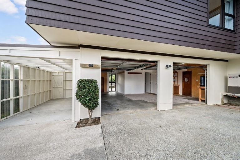 Photo of property in 25 Satara Crescent, Khandallah, Wellington, 6035