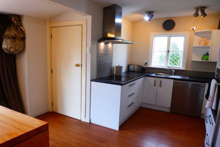 Photo of property in 38 North Parade, Richmond, Christchurch, 8013