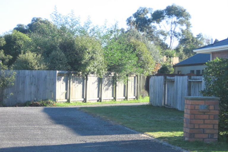 Photo of property in 4 Realm Drive, Paraparaumu, 5032