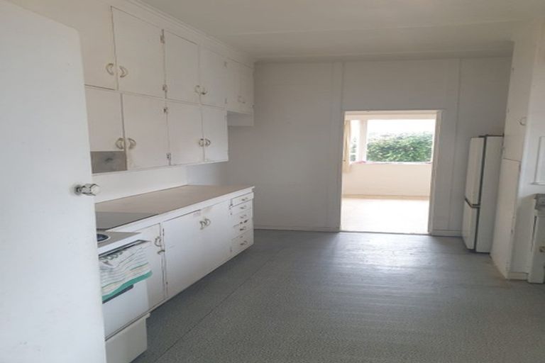 Photo of property in 16 Vine Street, Mangere East, Auckland, 2024