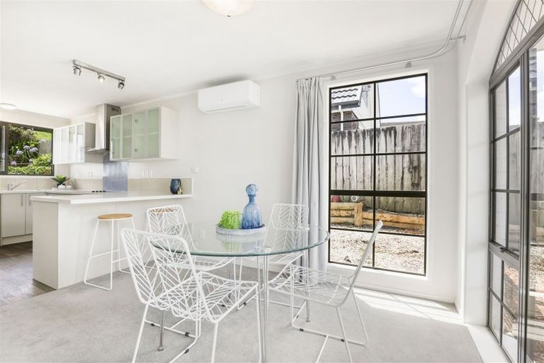 Photo of property in 1 Stirling Place, Dinsdale, Hamilton, 3204