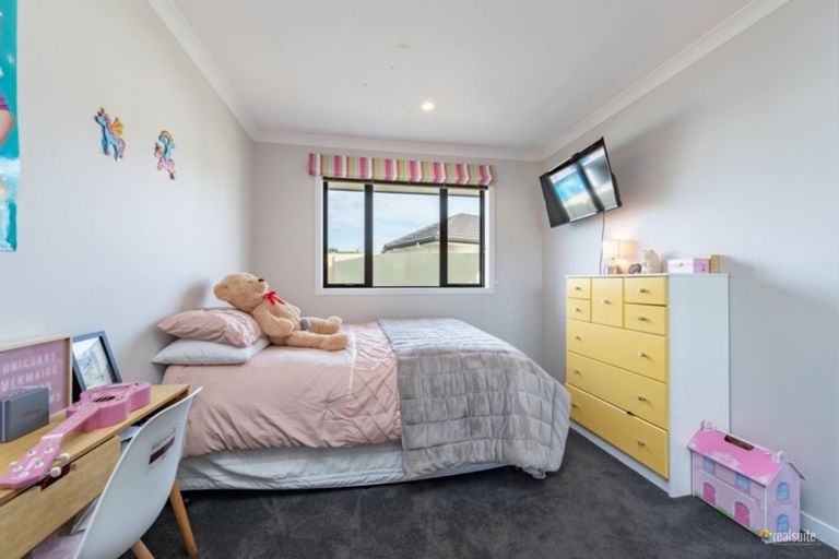 Photo of property in 9 Vernon Grove, Brown Owl, Upper Hutt, 5018