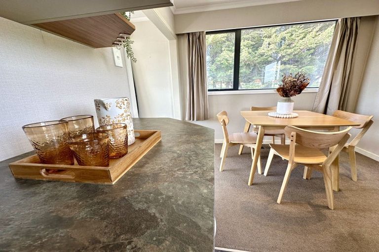 Photo of property in 77 Nichol Street, Heidelberg, Invercargill, 9812