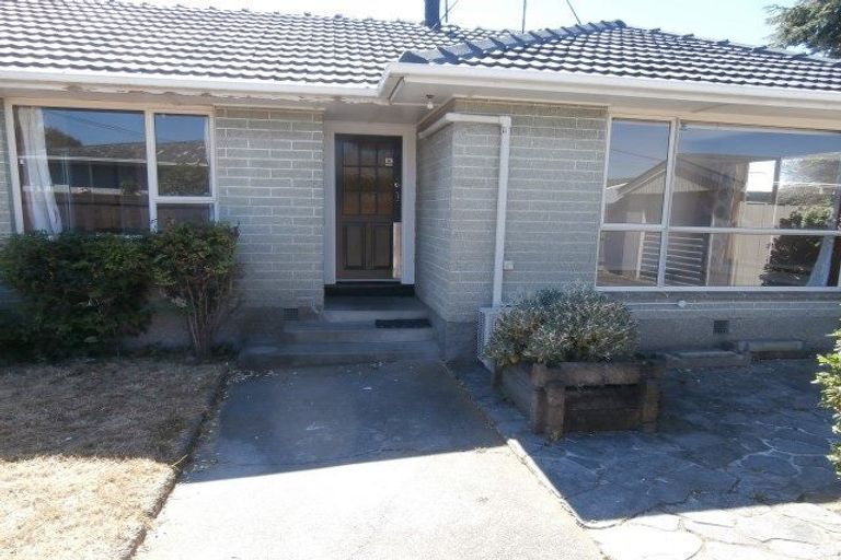 Photo of property in 8 Sylvia Street, Parklands, Christchurch, 8083