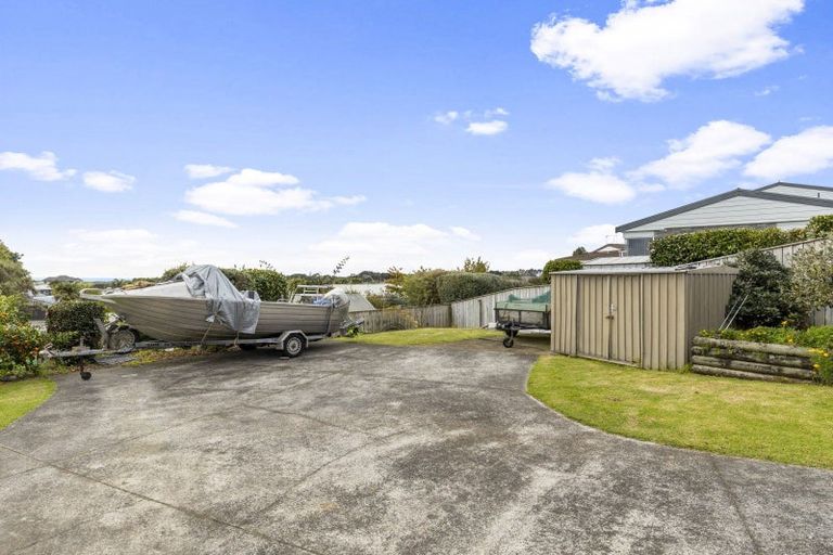 Photo of property in 8a Walmer Grove, Bell Block, New Plymouth, 4312