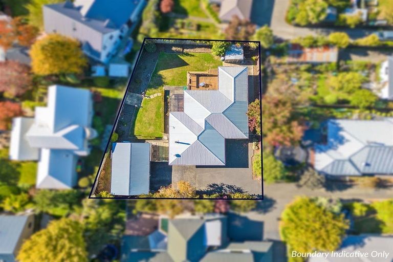 Photo of property in 109 Hawford Road, Opawa, Christchurch, 8023